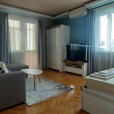 Black Sea View - Luxory By The Sea شقة بورغاس