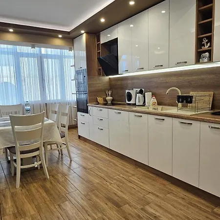 Black Sea View - Luxory By The Sea בורגאס